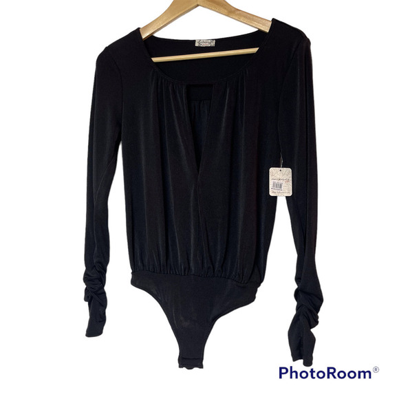 NWT Free People Women's Kaya Keyhole Top Bodysuit Black XS - Picture 1 of 12